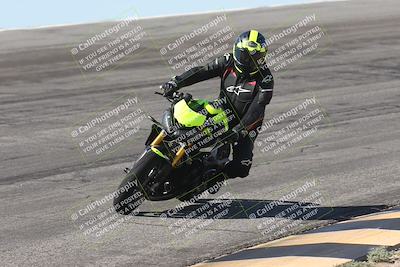 media/Oct-13-2025-Moto Forza (Mon) [[a66d839500]]/3-B Group/Session 2 (Bowl)/